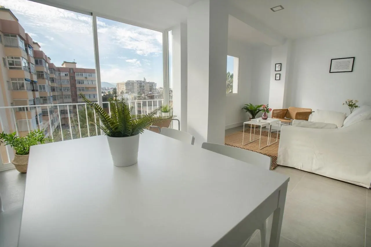 Apartament Enjoy Malaga On The Beachfront
