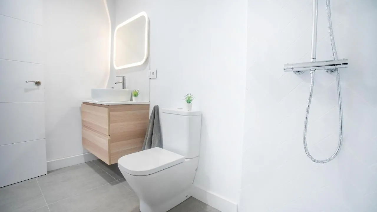 Enjoy Malaga On The Beachfront 0*,  Hiszpania