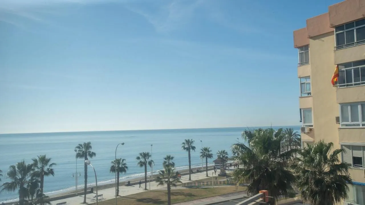 Enjoy Malaga On The Beachfront Hiszpania